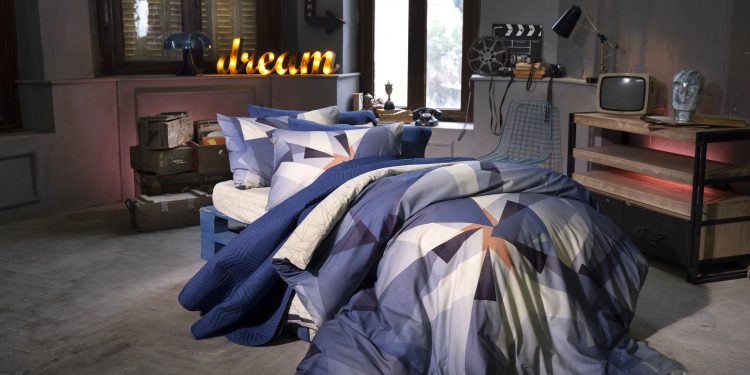 Taç’ın yeni sezon koleksiyonu gençlere hitap ediyor