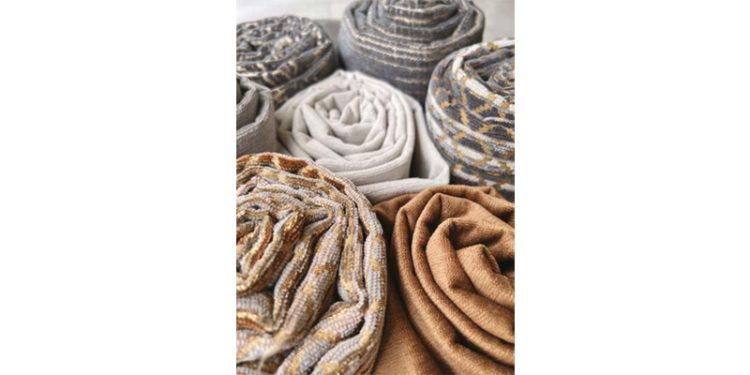 The reliable sourcing partner of the upholstery and home textile industries