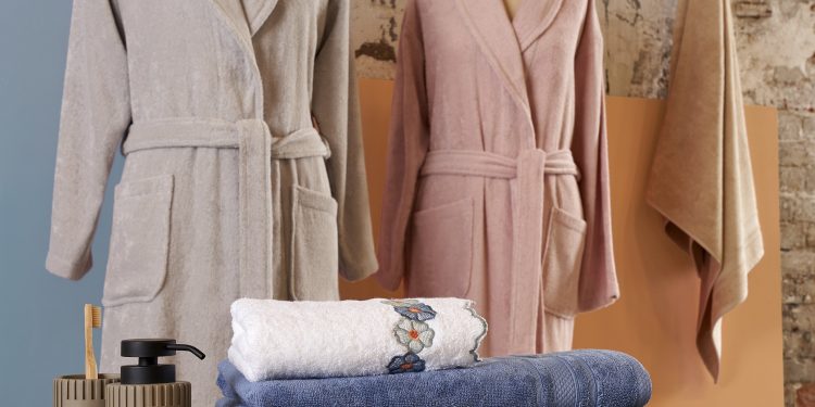 Freshness To Bathrooms By Linens
