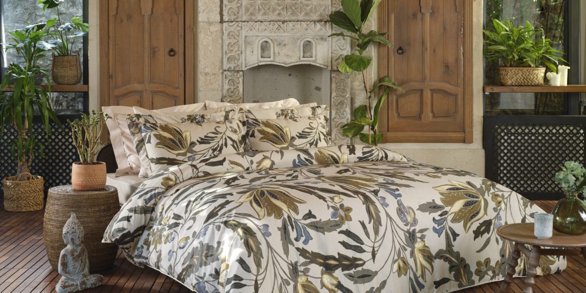 Valeron Combines The Tones İt Takes From Natüre With The Splendor Of Elegance